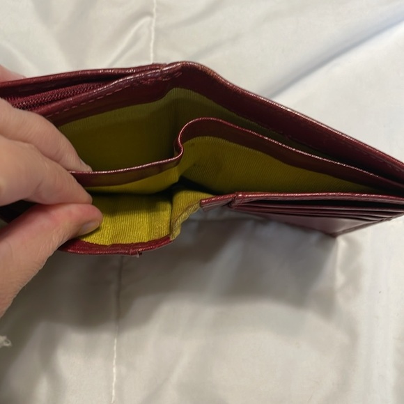 HOBO Vintage Red Leather Wallet - Picture 5 of 11